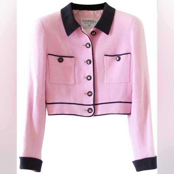 Chia sẻ với hơn 81 về pink chanel jacket mới nhất cdgdbentre.edu.vn